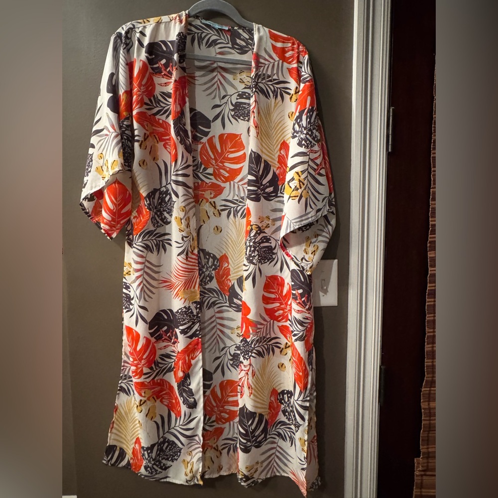 She + Sky Leaf Print Kimono